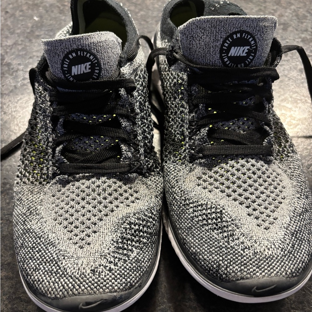 Nike Women’s Black and Gray Flyknit Shoes